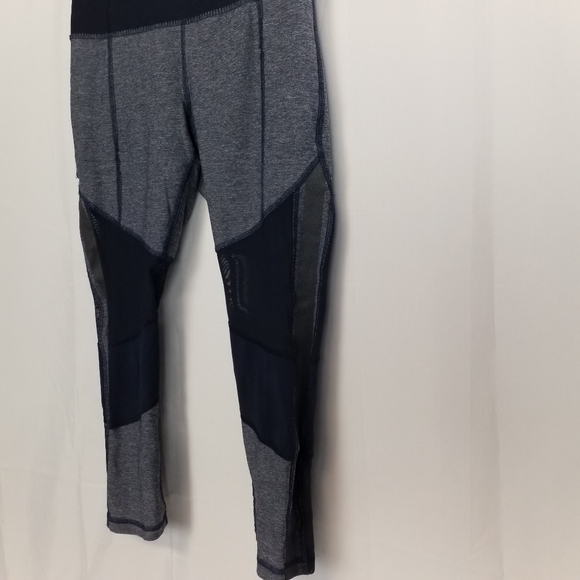 Lululemon athletica lagging - Picture 4 of 13